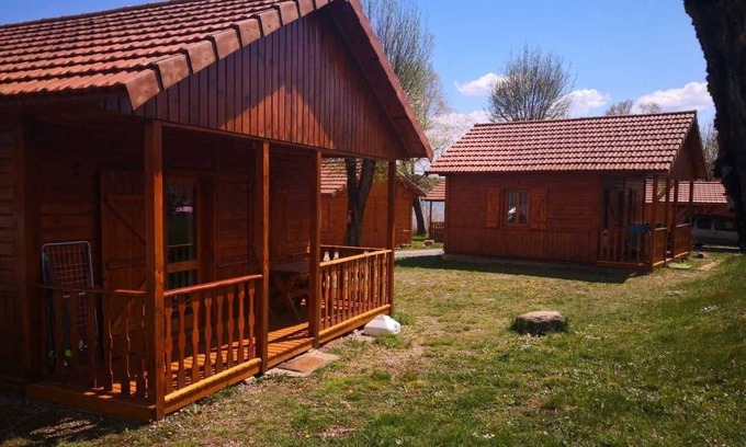 La Freissinouse Ski Chalet | Chalet 2 étoiles - ef0bdh