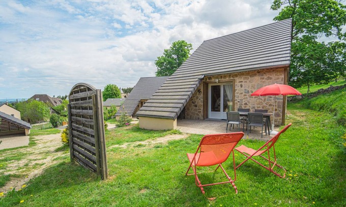 Aumont-Aubrac House | Chalet 2 pers. à Aumont-Aubrac - LZV038A1