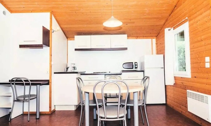 Monclar-de-Quercy Ski Chalet | Chalet 3 Rooms 4 People PMR