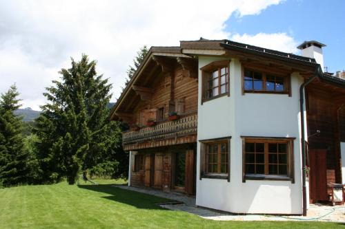 Lens Ski Chalet | Chalet avec charme et vue à Crans-Montana