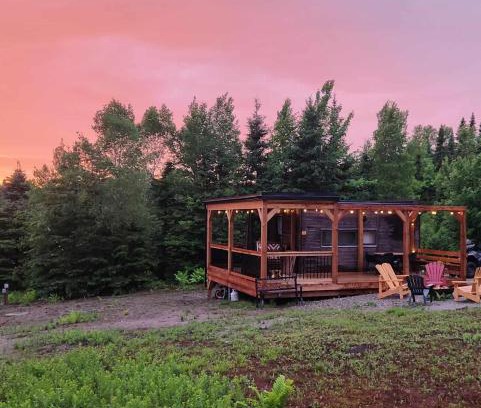 Notre-Dame-Auxiliatrice-de-Buckland Ski Chalet | Chalet Beausite