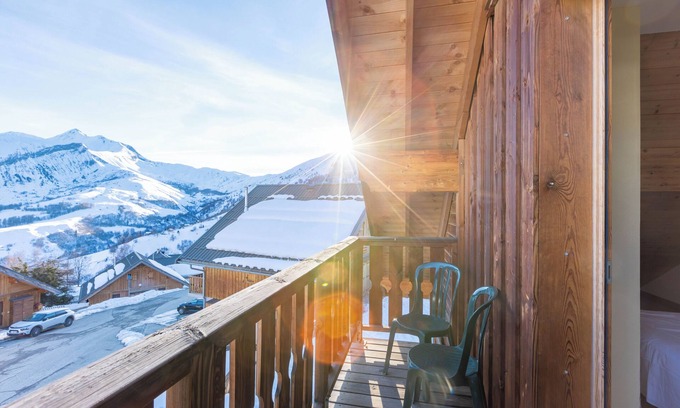 Saint-Jean-d'Arves Ski Chalet | Chalet Charmant | Piscine & Sauna | Casier Ski |