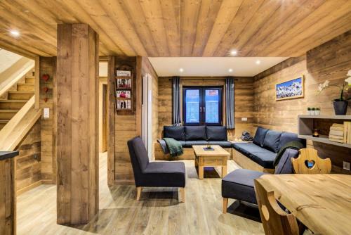 Plagne 1800 Ski Chalet | Chalet De La Mine - CHALET MINE 1 MAE-1631