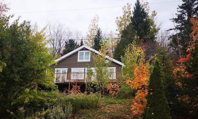 Saint-Calixte House | Chalet Duchesne / Lake access / Private forest/ Kayaks !