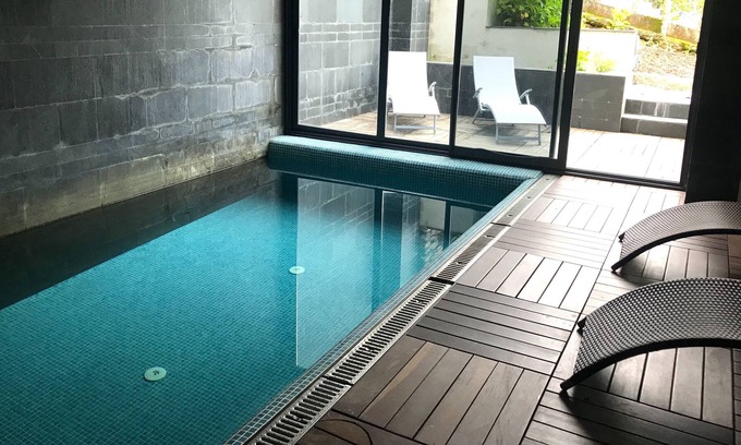 Raxo House | Chalet for 9 people with heated indoor pool and garden at 400 m. Beach