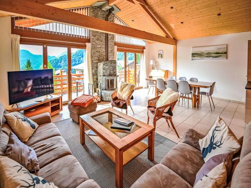 Ovronnaz Ski Chalet | Chalet Le Souvenir by Interhome