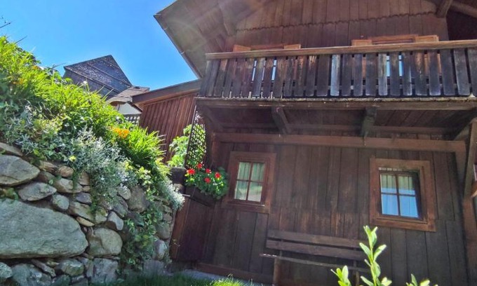 Cadipietra Ski Chalet | Chalet Maurer