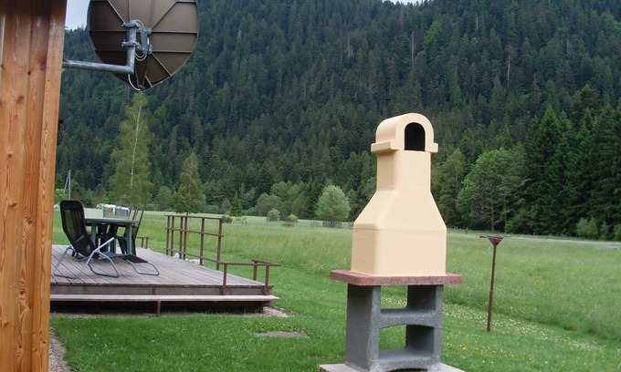 Xonrupt-Longemer Ski Chalet | Chalet on the shores of Lac de Longemer on a hectare of multi-activity playground