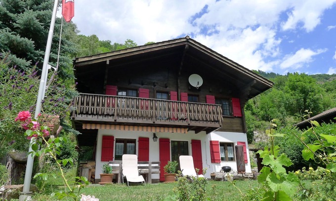 Grengiols House | Chalet Walliserträumli (BET410) by Interhome