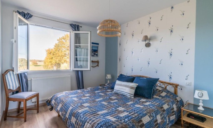 Epineuil-le-Fleuriel Bed & Breakfast | Chambre d'hôtes de la Fontagrille