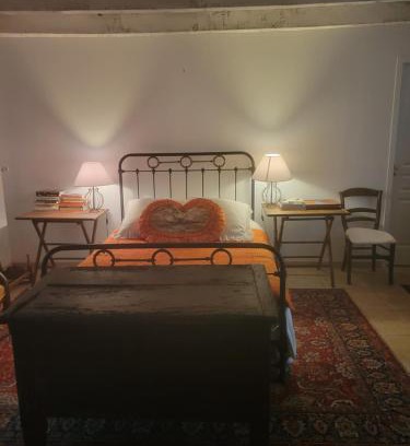 Les Quatre-Routes-du-Lot Bed & Breakfast | Chambre de charme