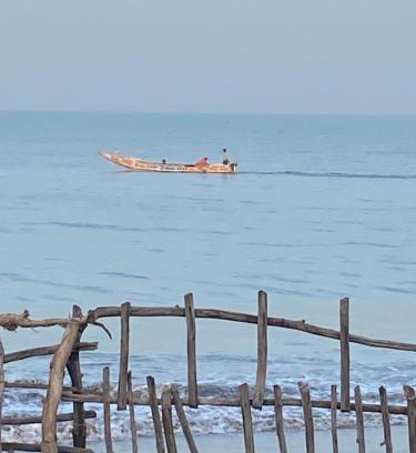 Palmarin House | Chambre en bord de mer …(pied dans l’eau)