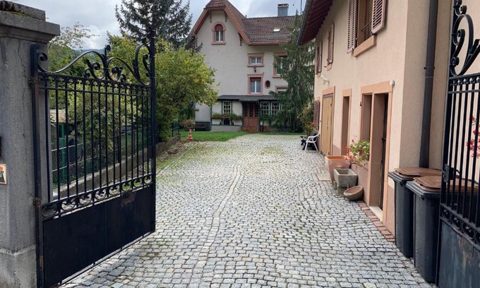Saint-Amarin House | Chambre Gentiane 2 à 3 personnes wifi sdb partagée