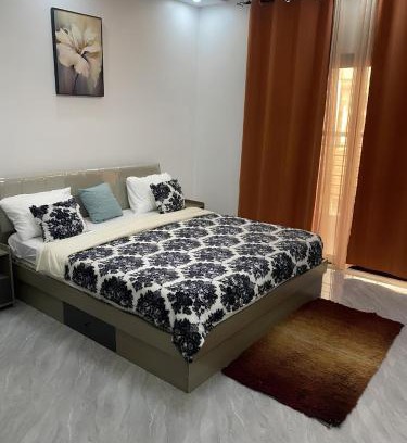 Same House | Chambre meublée avec balcon 3S Ngor Almadies Dakar