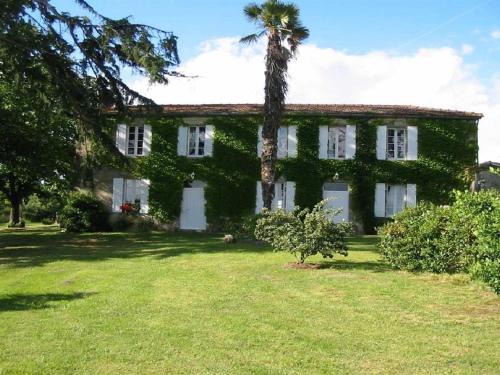Gans Bed & Breakfast | Chambres d'Hôtes Domaine du Bouchon