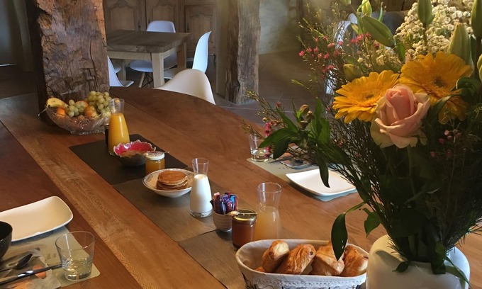 Gueytes-et-Labastide Bed & Breakfast | Chambres d'hotes Ambroisie