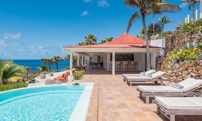Toiny Villa | Chant De L'Ocean (1/3 Rooms)