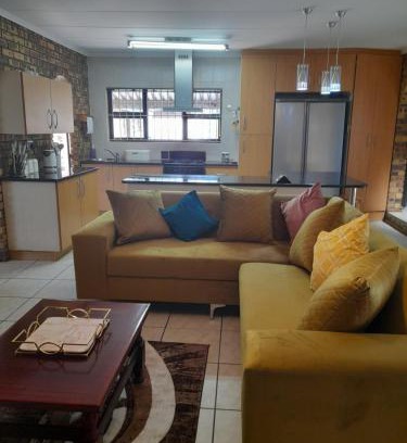 Germiston House | Chappel Hide Out