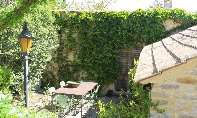 Saint-Jean-de-Ceyrargues House | Character house.