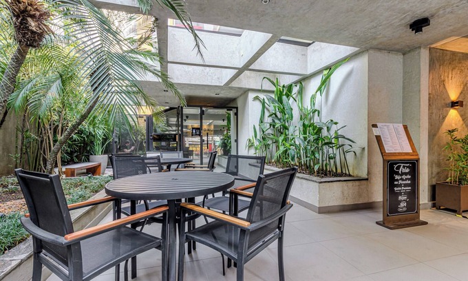 Cerqueira Cesar Apartment | Charlie Poeta Drummond Jardins