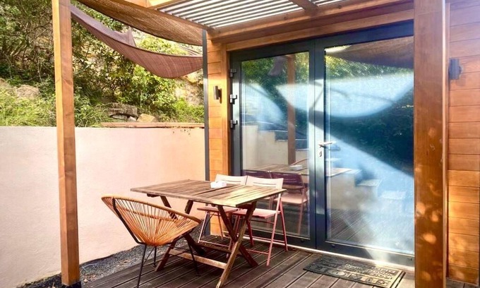 Clermont-l'Herault Apartment | Charm and tranquility - lodge.