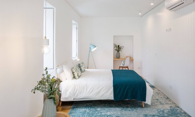 Alfama Apartment | Charm Boutique Apartment Monastery and Church by São Vicente 1797