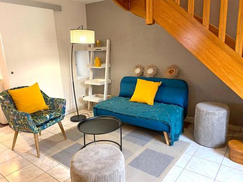 Saint-Bonnet-de-Rochefort House | Charmant gîte avec spa et jardin près de Vichy - FR-1-489-342