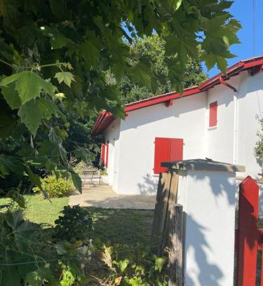 Bearn-Basque Country House | charmante maisonnette tout confort avec sauna