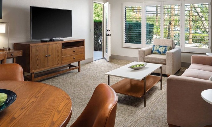 Cathedral City Villa | Charming 1-bedroom Villa Perfect for Stagecoach!