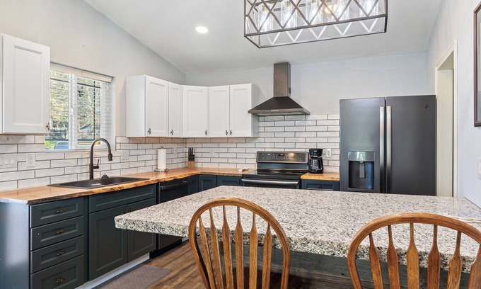 Tri-Cities Apartment | Charming 1-bedroom apartment in Kennewick with WiFi and AC