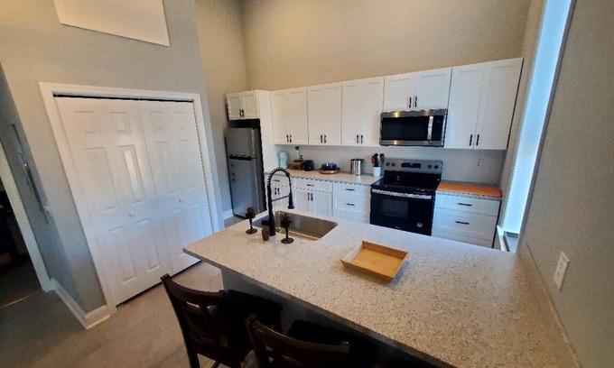 Danville Apartment | Charming 1-bedroom apartment in welcoming Danville with AC, WiFi