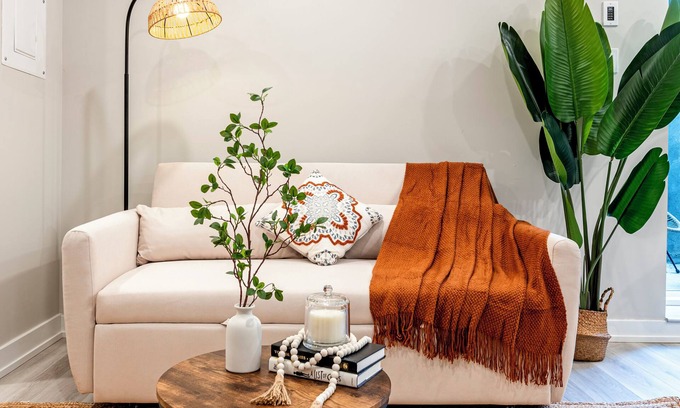 Westboro House | Charming 1 bedroom Boho retreat- Close to downtown