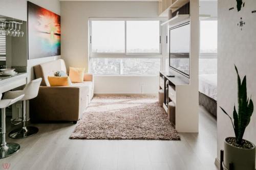 La Victoria Apartment | Charming 1BR Pool & View