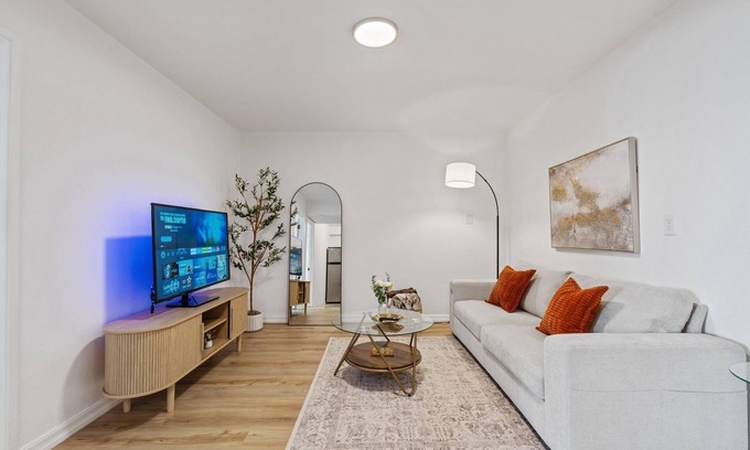 Mission Terrace House | Charming 2-bedroom house with private backyard in San Francisco