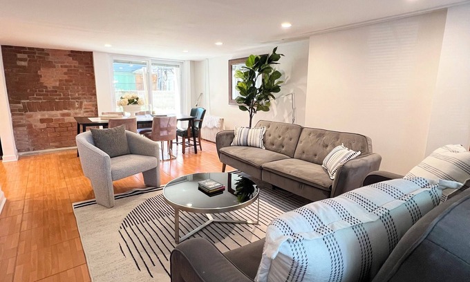 Hoboken Apartment | Charming 2-bedroom apartment in pleasant Hoboken with AC