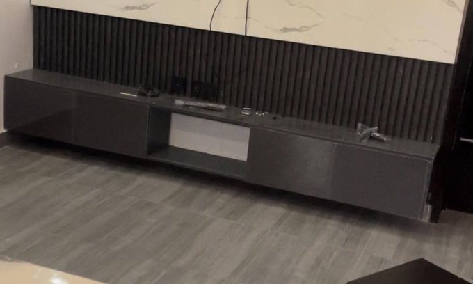 Lagos Apartment | Charming 2 bedroom apartment in nice area in Lagos with WiFi, AC & security