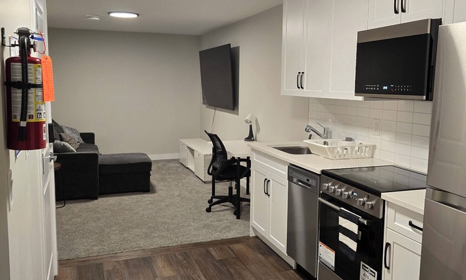 Southwest Calgary House | Charming 2-bedroom guest suite in Calgary.