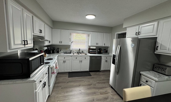 Westover House | Charming 2-Bedroom Home