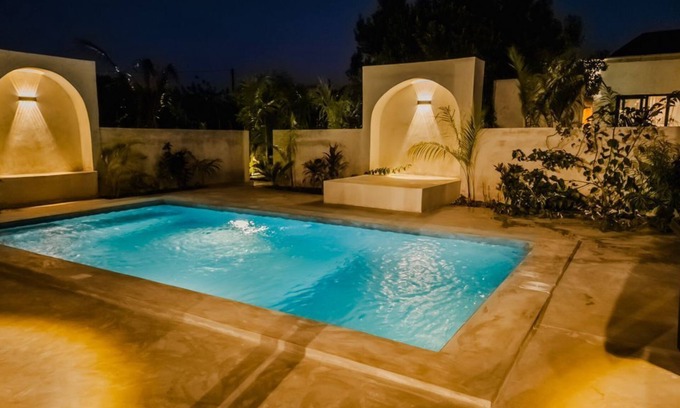 Jambiani Villa | Charming 2-bedroom Villa with a private swimming pool and a surrounding wall
