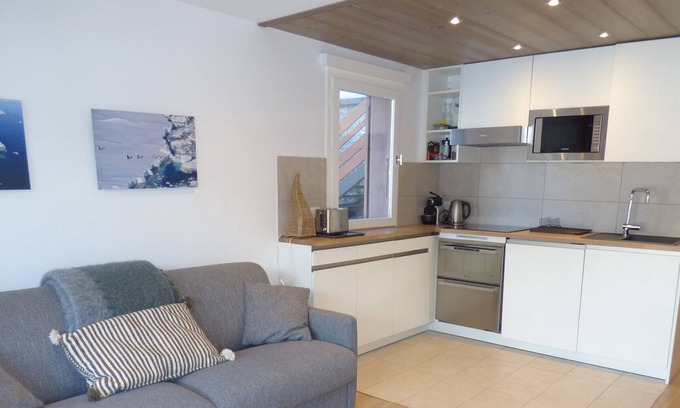 Meribel Centre Apartment | Charming 2-room apartment in Méribel center with balcony and WiFi