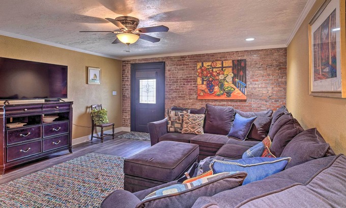 Welsh Apartment | Charming 2-Story Apt - 26 Mi to Lake Charles!