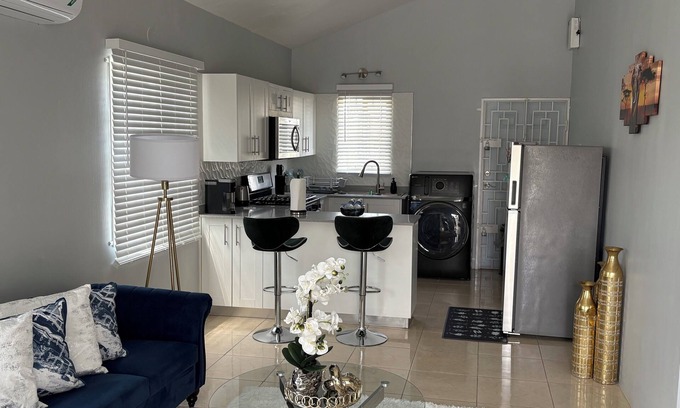 Portmore House | Charming 2bedroom home in gated community close to Hellshire beach.