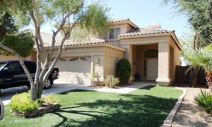 Surprise House | Charming 3 Bdrm Home In Great Neighborhood!