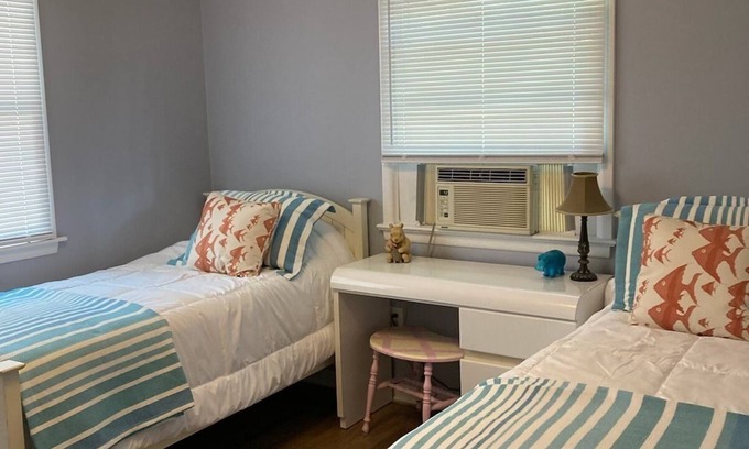 Point Pleasant House | Charming 3-bedroom house in Point Pleasant .Close to Bay Head Beaches.