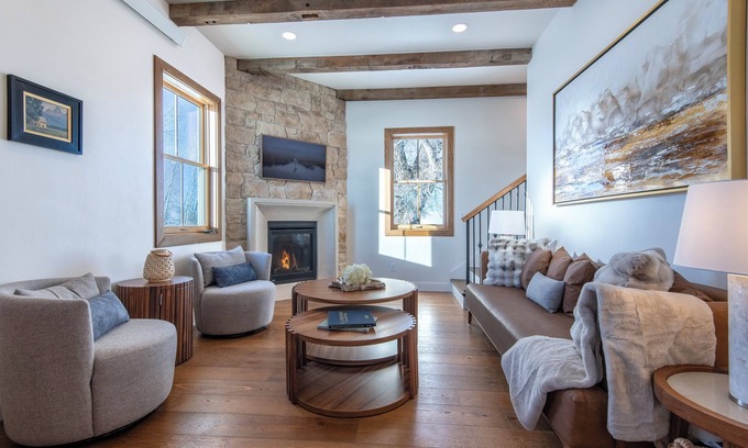 Leigh Creek Estates Other | Charming 3-bedroom farmhouse with WiFi, AC in delightful Tetonia