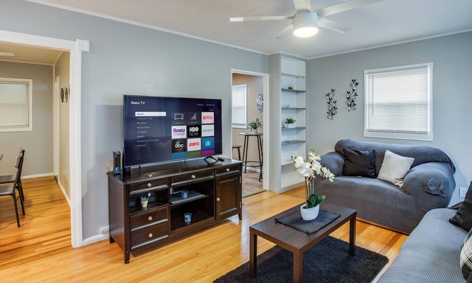 Rochester House | Charming 3-bedroom house in Rochester/UofR & RIT