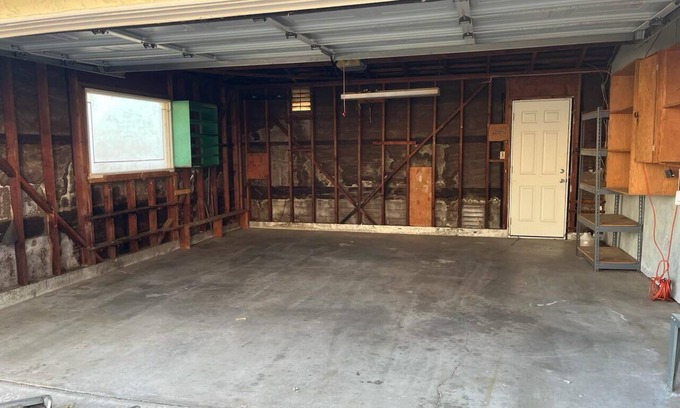 Oak Park House | Charming 3-bedroom house with AC and WiFi in amazing San Diego