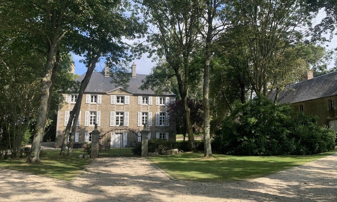 Saint-Pair-sur-Mer Other | Charming accommodation in a park, shops and beach within walking distance