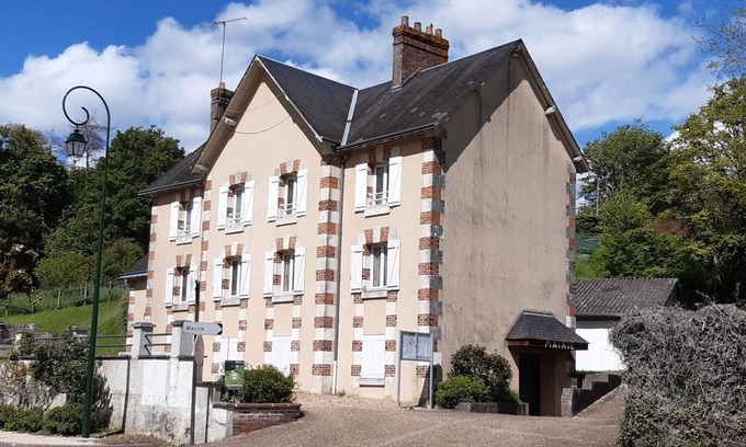 Sasnieres Cottage | Charming accommodation in Sasnières with parking and pets allowed