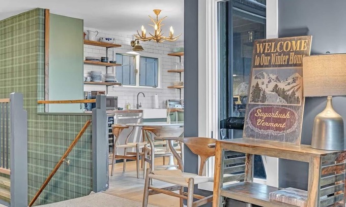 Warren Condo | Charming and Renovated 2BR/2BA Condo in Sugarbush VT